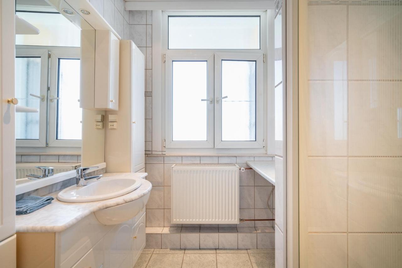 Large Antwerp City Center Apartments Extérieur photo